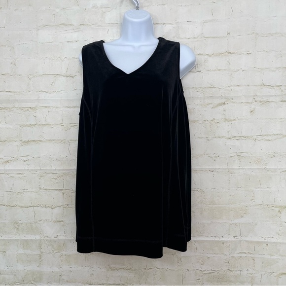 Avenue Black Velour V Neck Sleeveless Stretch Top - Picture 1 of 8